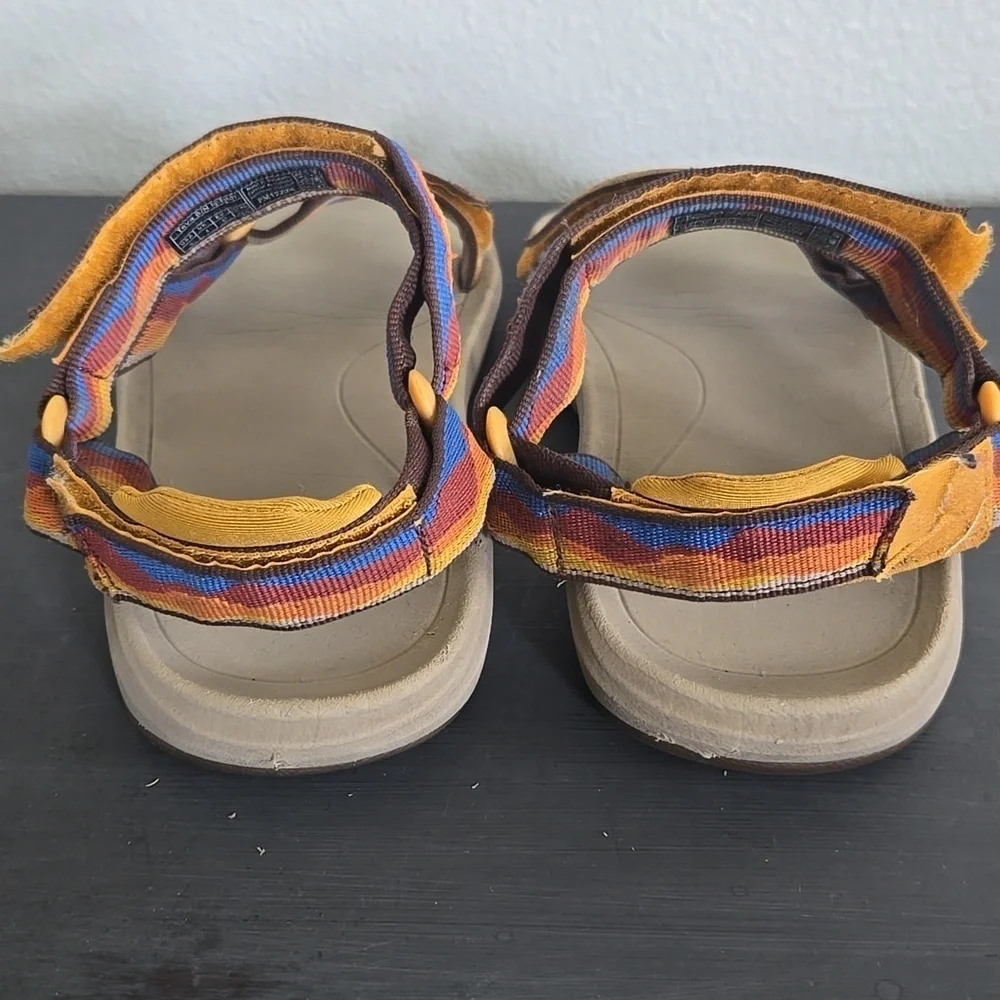 Teva Hurricane XLT 2 Vista Sunset Sandals Big Kids Size 5